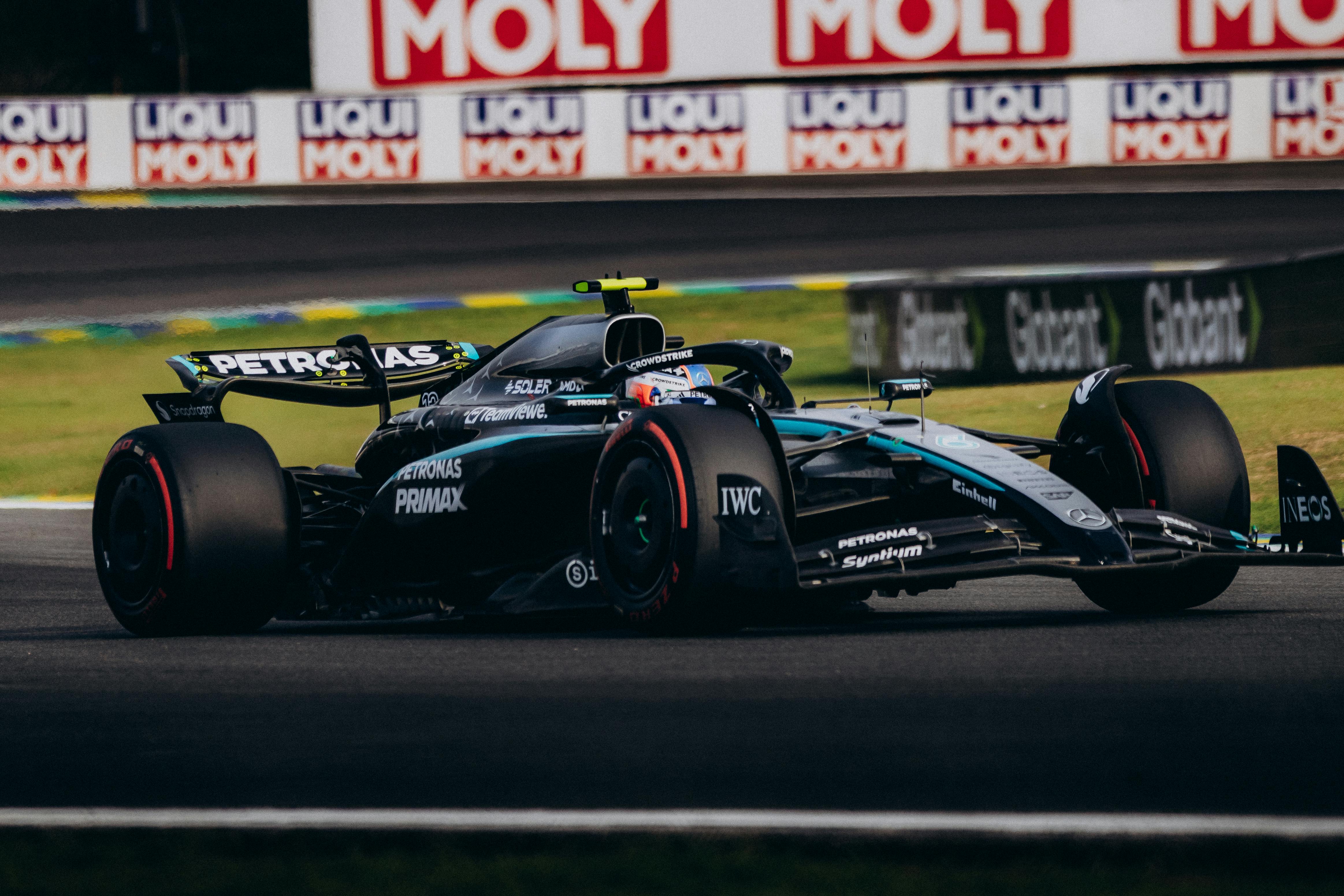 9点1氪｜小米回应“潜水手表不能潜水”；美的否认强制售后服务商排他性合作；红果短剧公布分账数据：三位演员分账超百万 - 图片1